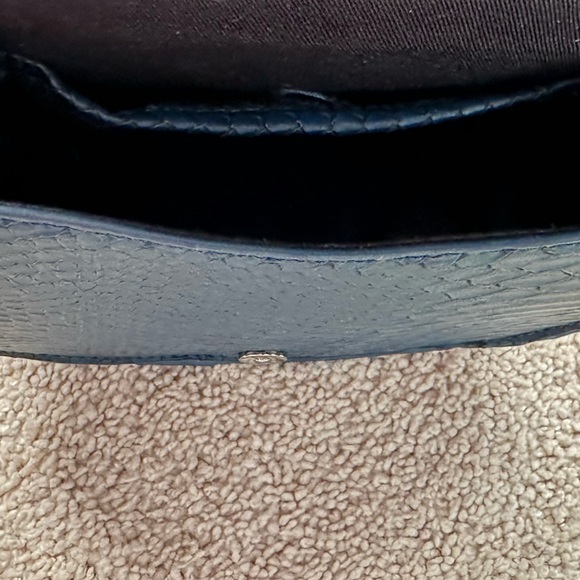 BCBGeneration navy crossbody bag - Picture 8 of 11